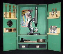 Gilbert Microscope Set